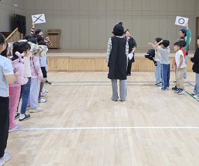교육3주체가 함께하는 책 축제 -책으로 배우고, 마음으로 지키는 독도-