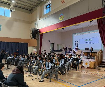 동홍초, 제26회 졸업식 실시