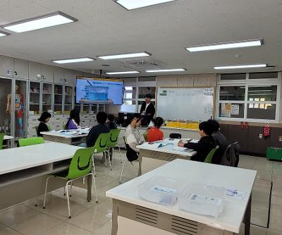 의귀초, 제주형 자율학교 운영에 따른 동료장학 공개수업 시작