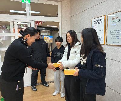 2025학년도 기동함대사령부 크리스마스 기념 선물 전달