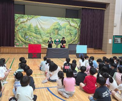 1~2학년 학생 대상 비만예방인형극 관람