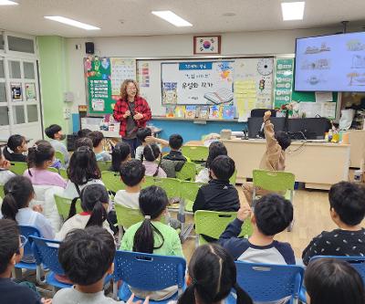 1학년 독서행사 ‘유설화 작가와의 만남’ 운영