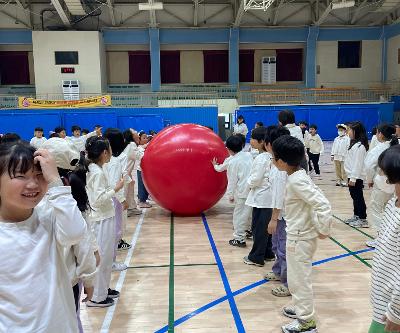 1학년 스포츠데이 - 몸과 마음이 함께 성장한 뜻깊은 시간  -