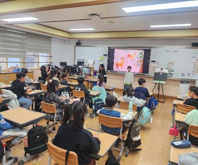 신광초, 후배들에게 그림책 읽어주기를 통한 공동체 의식 함양