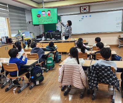 신광초, 학교전담경찰관 초청 학교폭력예방교육 실시