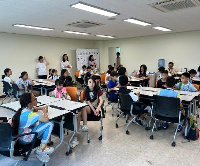 6학년, 중국 항저우 학생들과 함께하는 글로벌 영어 수업 참여