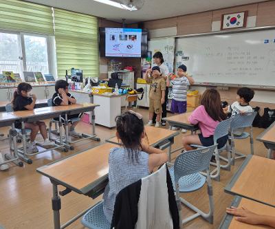 1~2학년 대상 생존수영 이론교육 실시