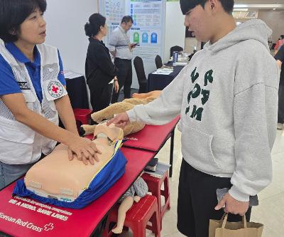 일출아카데미 '2025 제14회 그린 로하스 엑스포' 견학 활동 실시