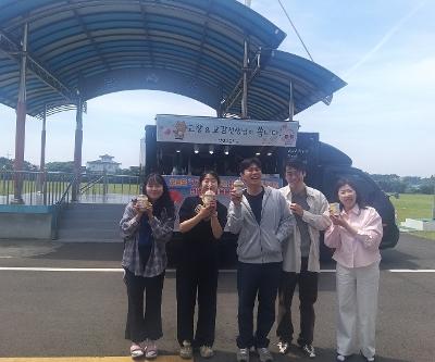 성산고등학교, 스승의 날 맞아 교직원 위한 커피차 이벤트 열려