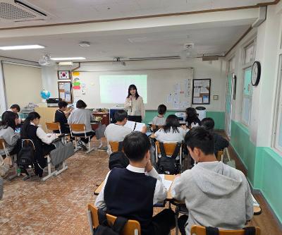 학부모 수업 및 급식공개, 진로진학설명회 실시