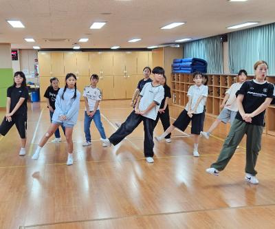 4~6학년, 자율동아리 '방송댄스' 운영