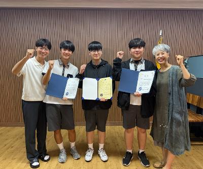 2025 교육감배 드론레이싱 대회 입상 학생 시상