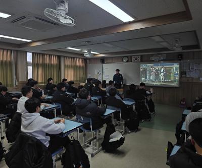 외부강사 초빙 학생 대상 성폭력 예방교육 실시