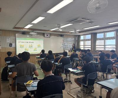 2026학년도 2학년 '1사1교 찾아가는 행복채움금융교실' 실시