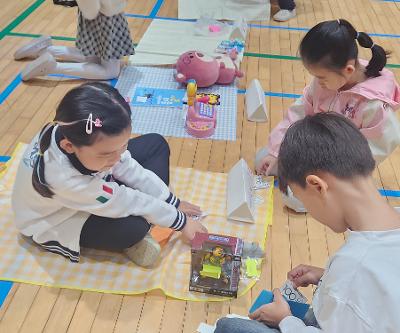 1학년, 통합교과 관련 알뜰시장 실시