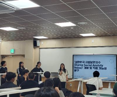 2025학년도 하반기 영어교과 행사 모음 사진첩(영어리서치발표회, 인공지능 픽처북 출품회, Sing and Shine 예선)