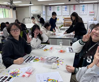 과학동아리 「예술을 과학에 확산시키다」프로그램 운영