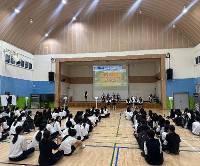 8자 줄넘기 학교 간 대항전 학교 대표 선발전 <줄을 통하여 우리 반을 하나로!> 운영