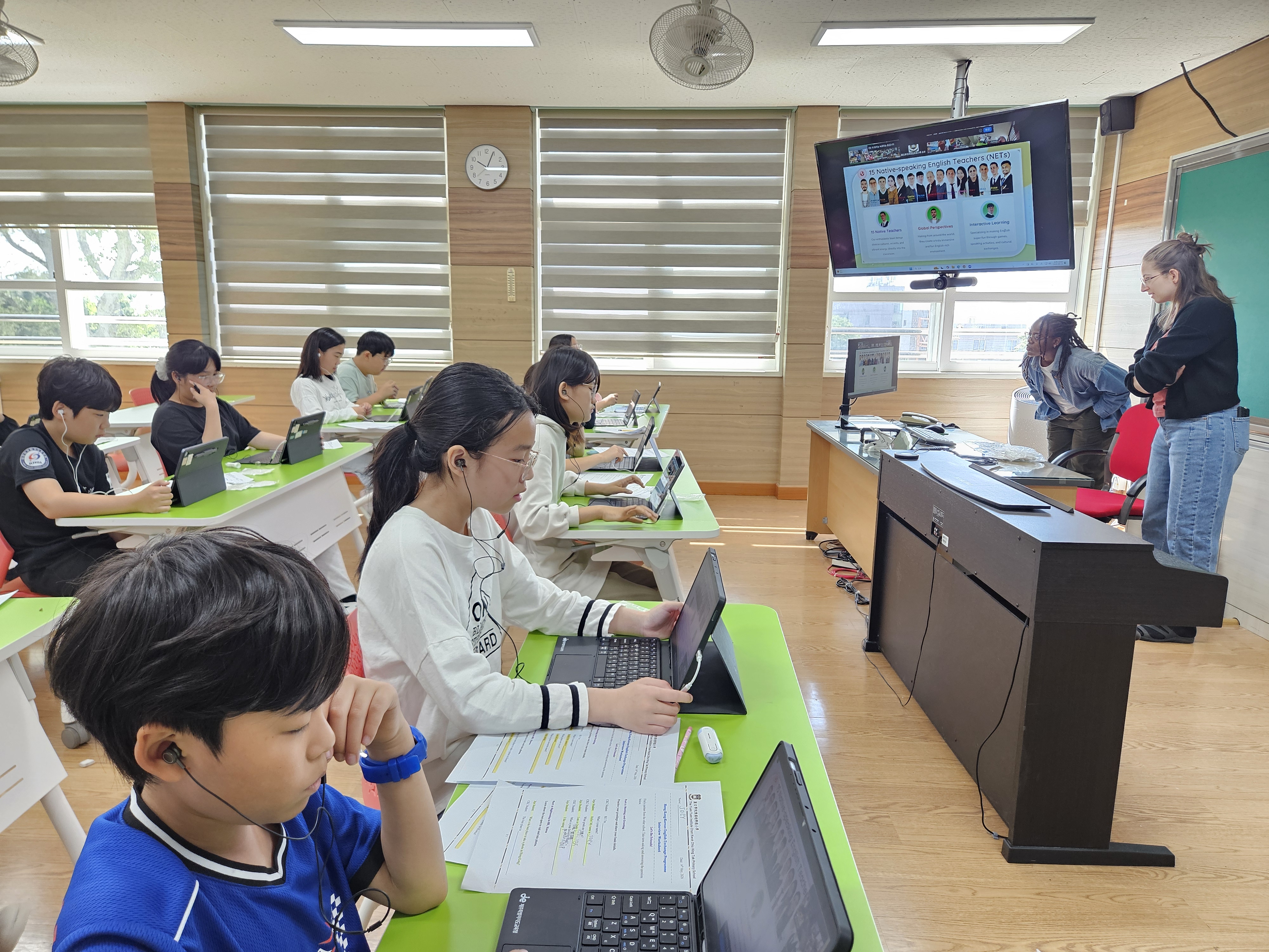 신산초-홍콩 힌탁초 국제교류 1차 온라인 수업 활동