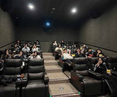 신산중X표선중 공동교육과정 음악 영화 관람