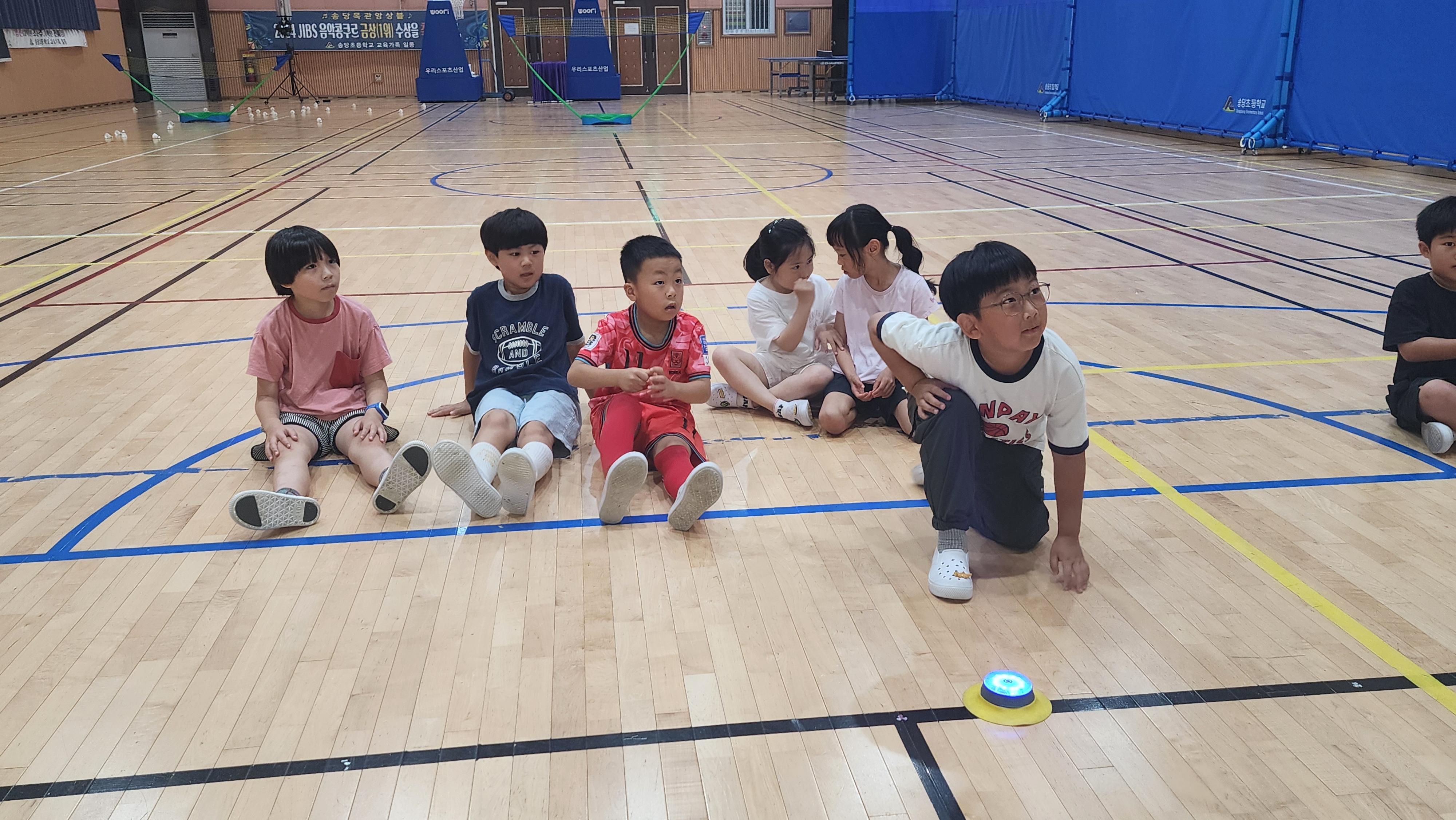 여름방학 스포츠교실 활동 모습입니다.