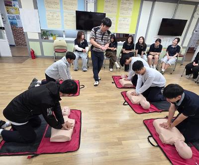 학생 심폐소생술 교육 실시