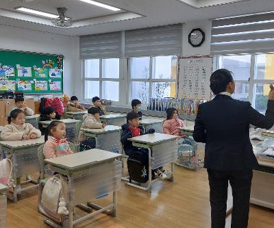 2025 신학기 교통안전교육 및 찾아가는 맞춤형 생활 안전교육 실시
