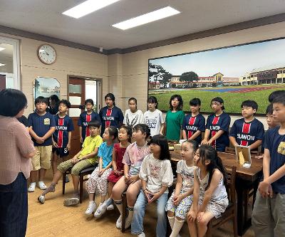 퐁당도서관 이용 학생 칭찬의 시간 