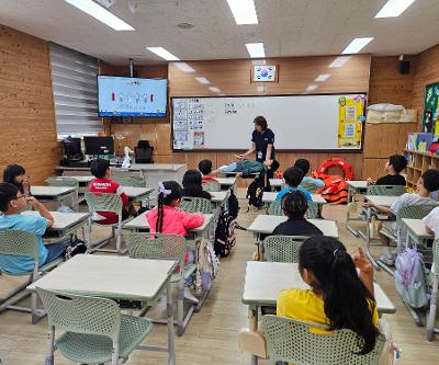 1~2학년 「생존수영이론교육」 수업