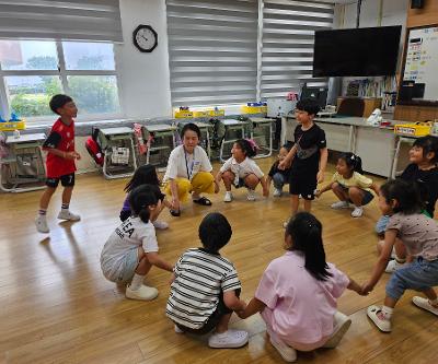 1·2학년을 대상으로 「농어촌 우리동네 예술학교」