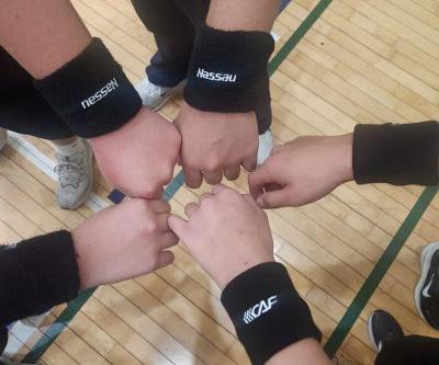 런치리그 플로어볼 실시
