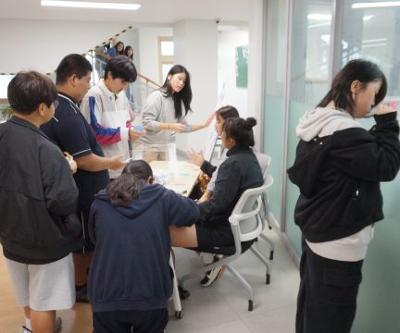 언어폭력예방<행운의 칭찬뽑기>활동